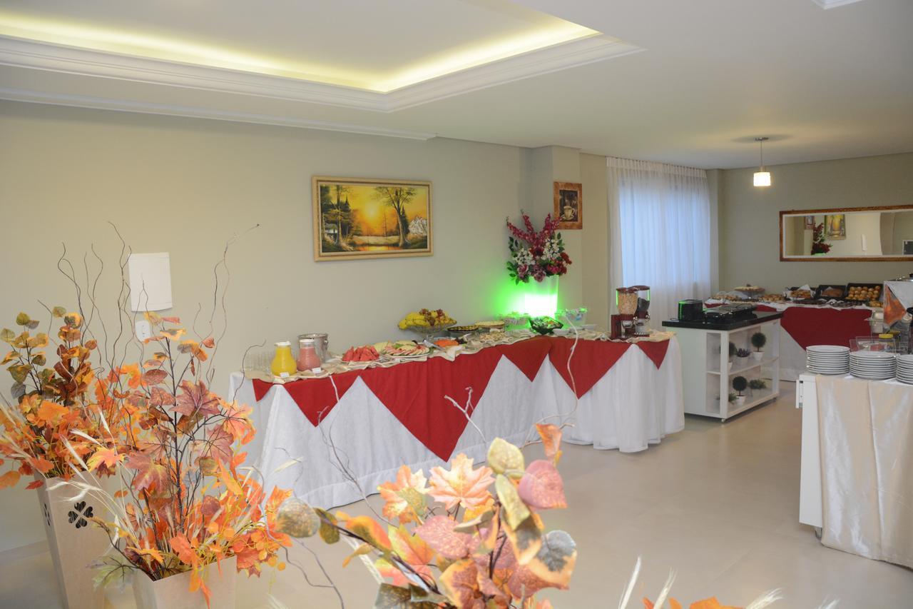 Pak Suites Hotel Luis Eduardo Magalhaes Exterior foto