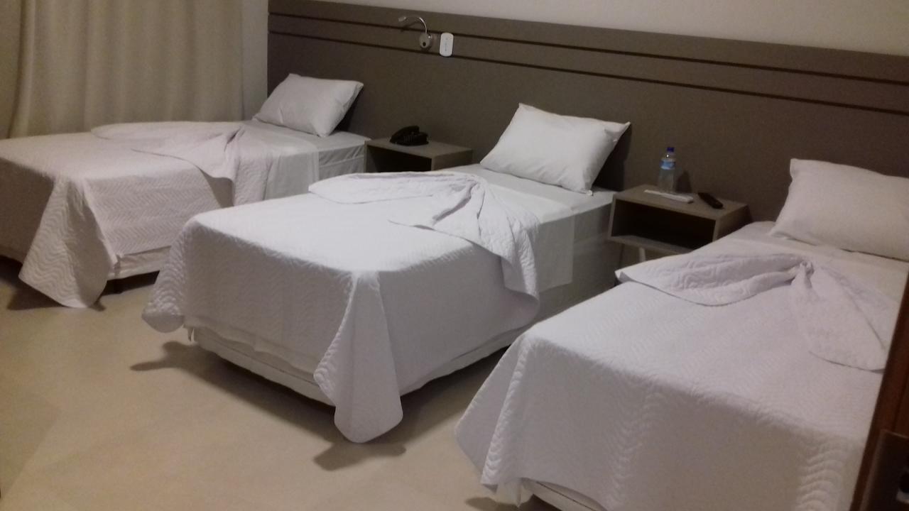 Pak Suites Hotel Luis Eduardo Magalhaes Exterior foto